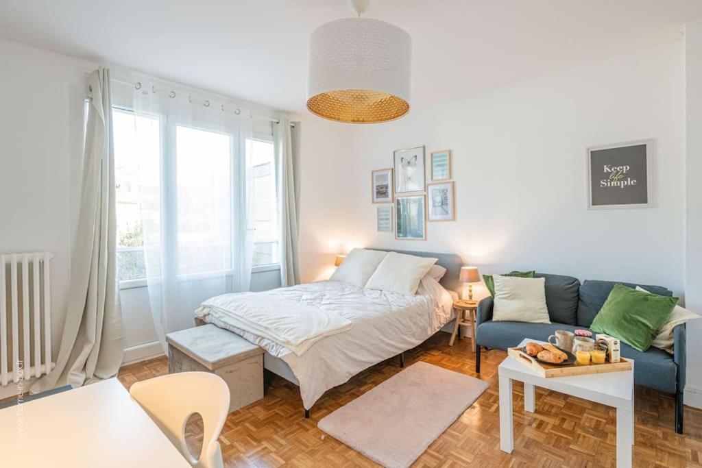 Suresnes : Appart Cosy Au Pied De Paris La Defense Lägenhet Exteriör bild